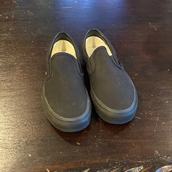 Size 5 1/2 black vans - Picture 1 of 5